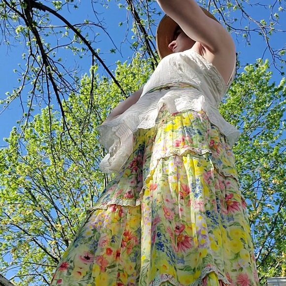 Meet your Posher, Aurora - Picture 13 of 13